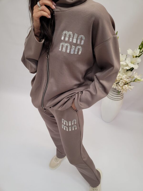 Dres rozpinany min cappucciono