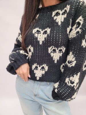 Sweter gruby serca czarny