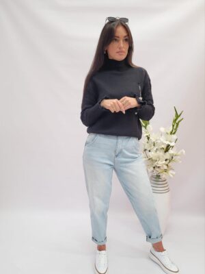 Sweter półgolf czarny