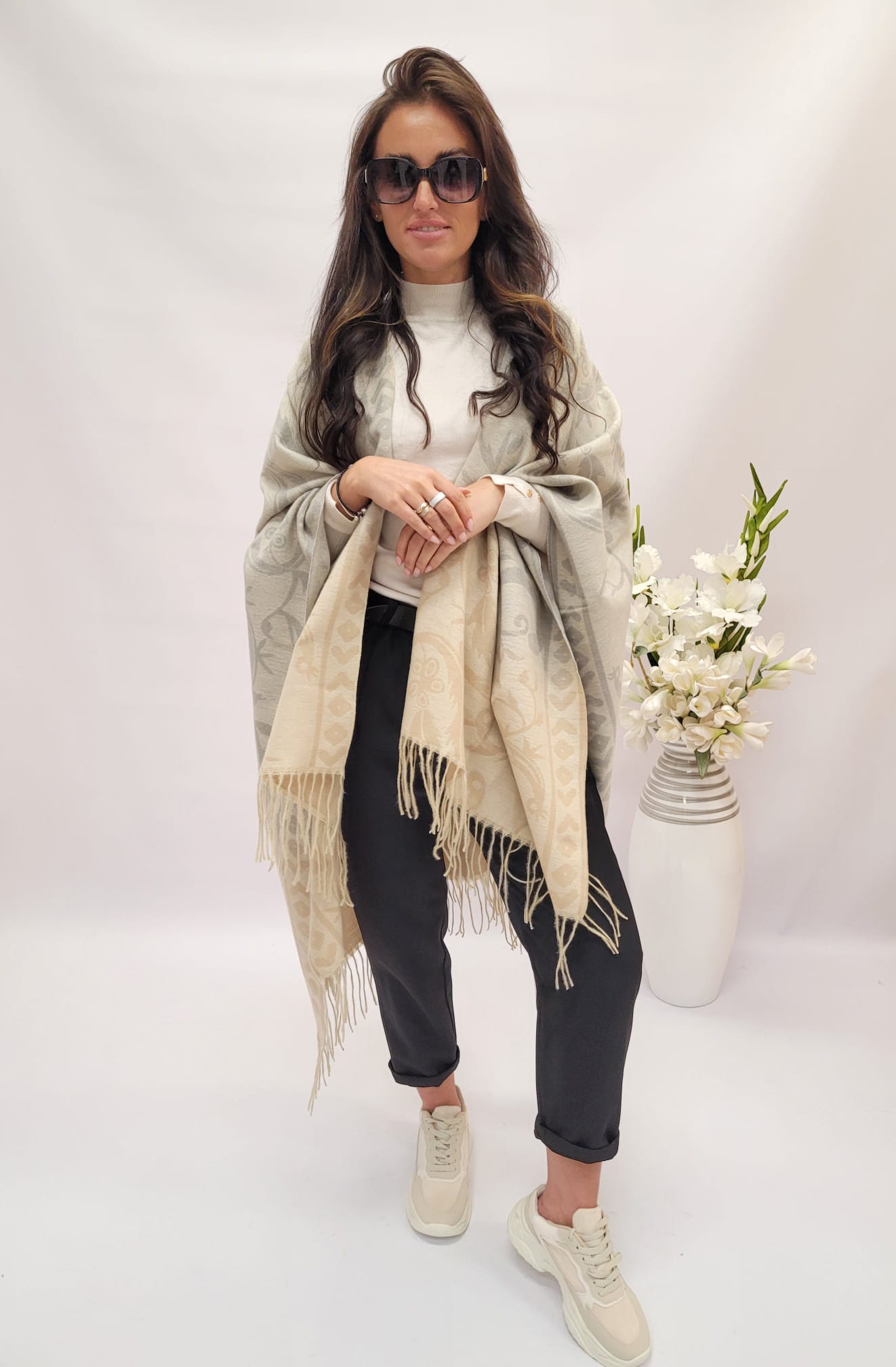 Ponczo beż - obrazek 2