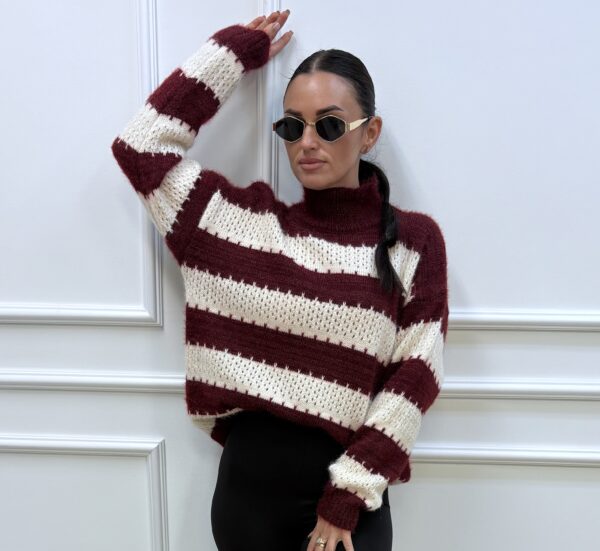 Sweter damski w bordowo-ecru pasy(2)