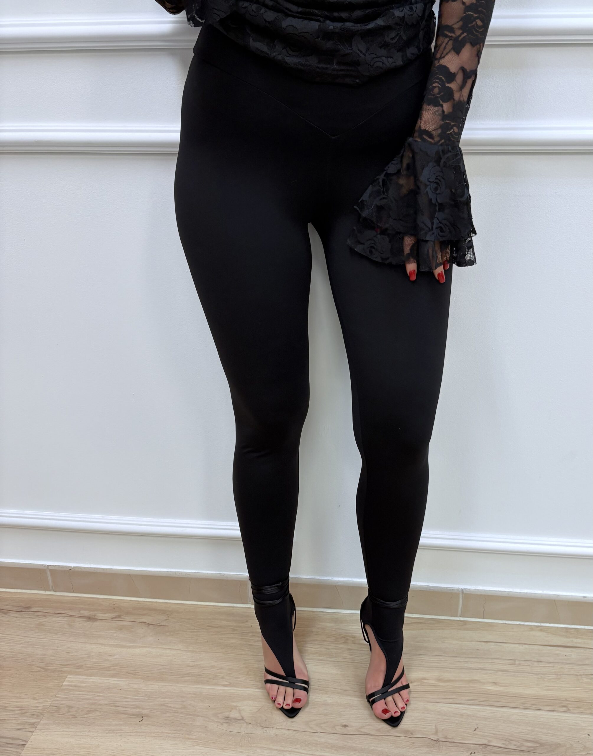 Legginsy z zakładką na palec