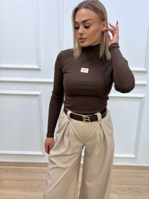 Damska bluzka prążkowana z półgolfem- brązowa