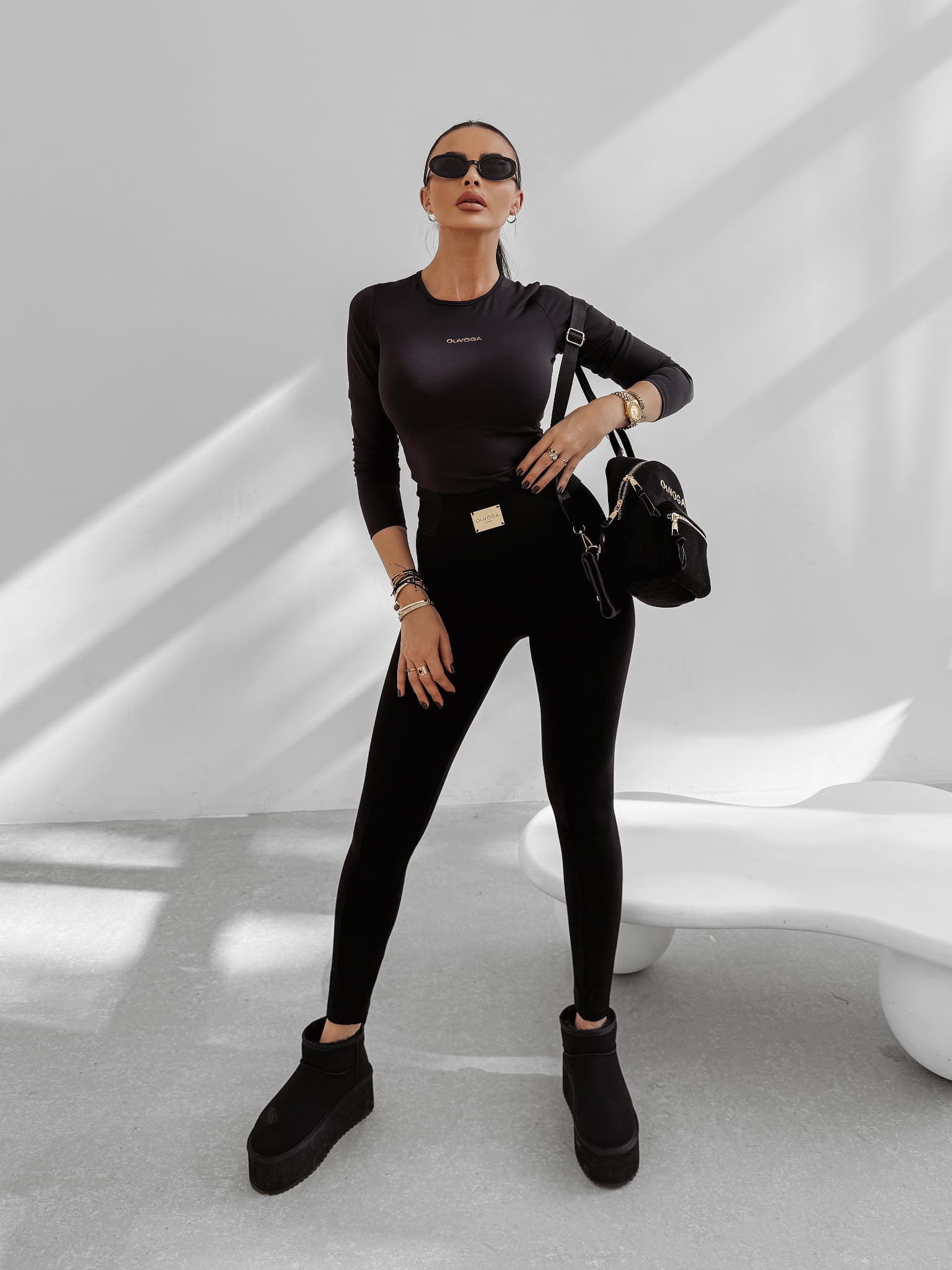 Legginsy damskie OLAVOGA VIROIA - czarne