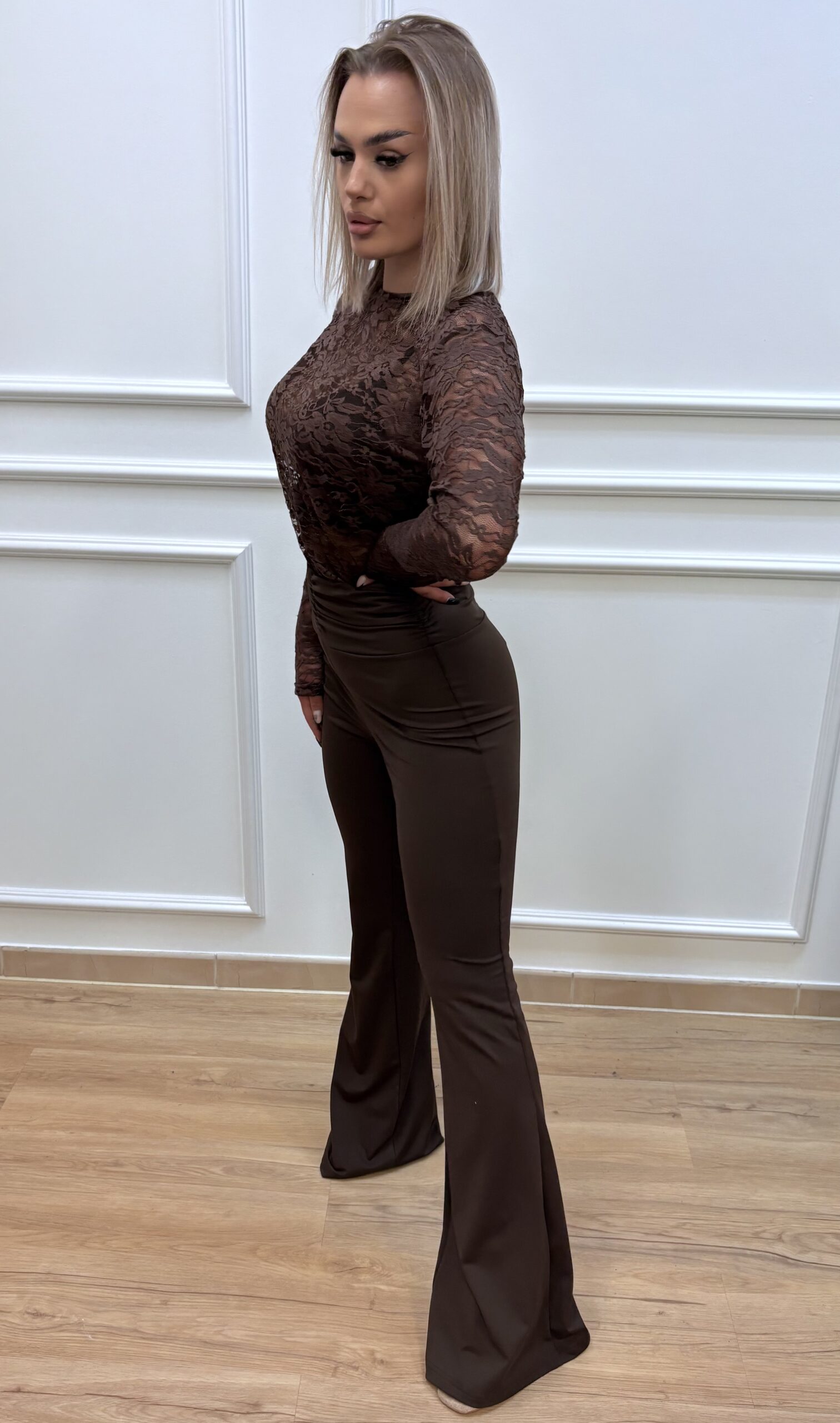 Spodnie damskie z modelującym pasem- brązowe - obrazek 2