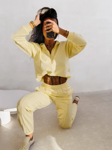 Komplet damski OLAVOGA BLOOM żółty - obrazek 4