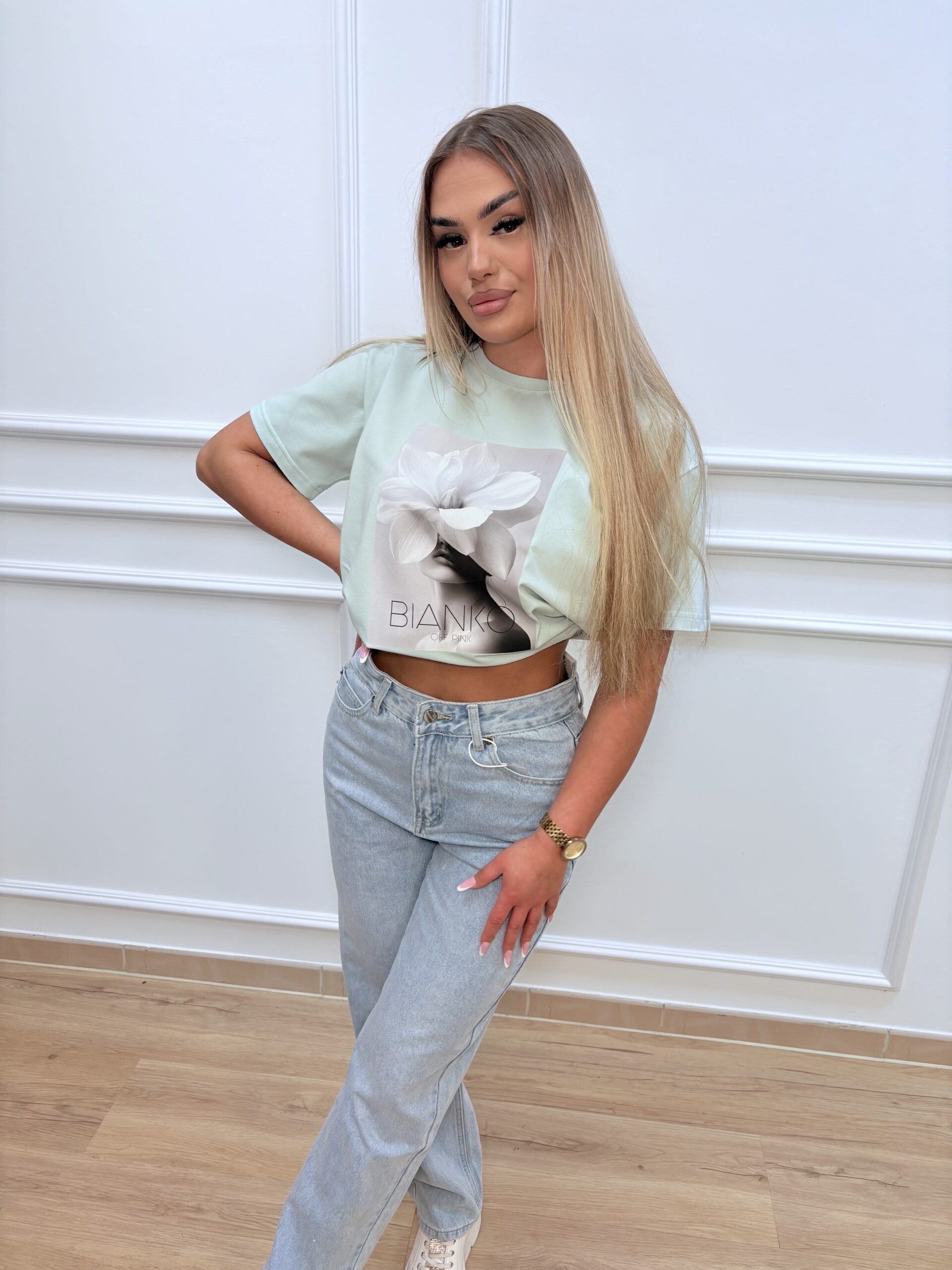 T-shirt damski z nadrukiem- pistacjowy - obrazek 3