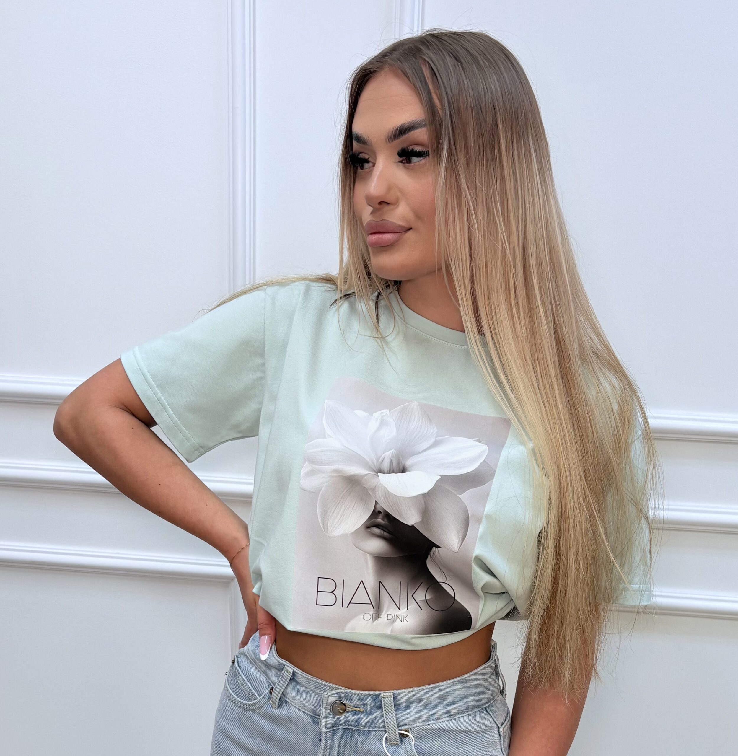 T-shirt damski z nadrukiem- pistacjowy