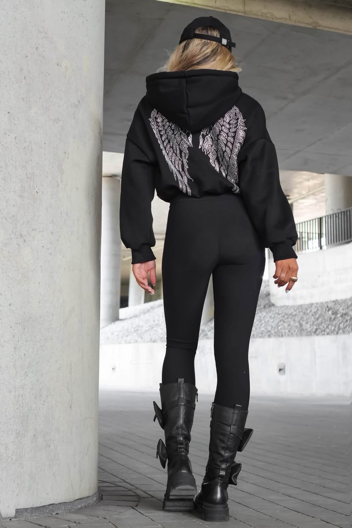 Bluza LAMONNE SERAPH czarna - obrazek 3