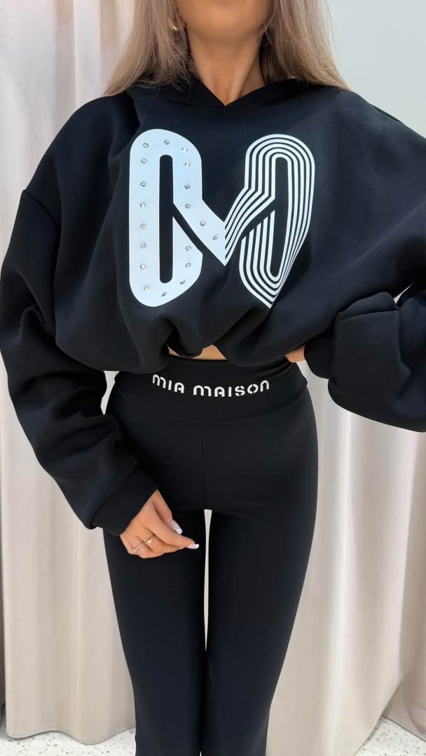 Bluza MIA MAISON czarna - obrazek 2
